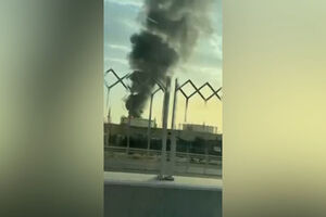 Ataque iraniano provoca incêndio na única refinaria de petróleo do Bahrein 