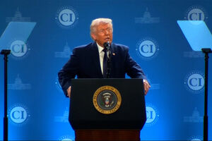 Trump diz que a guerra no Médio Oriente será de curta duração