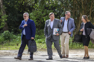 UGT reune-se para negociar lei laboral