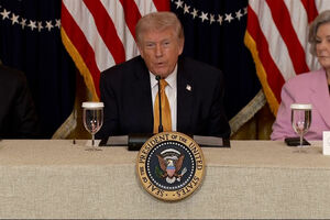 “Venham ajudar-nos com o Estreito de Ormuz”: Trump pede apoio a aliados para reabrir rota marítima 