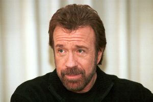 Chuck Norris, mestre de karaté e estrela de cinema, morreu aos 86 anos