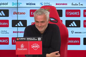 Mourinho: "Já sei que vão rebentar comigo... mas não gostava que o Sporting fosse campeão europeu"