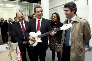 Nas Autárquicas de 2013, Seguro era líder do PS, Carneiro líder da federação do Porto e Pizarro (à esq.) o candidato à câmara