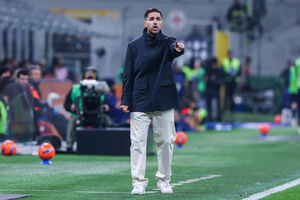 O Como, de Fàbregas, está em  4º lugar na Liga italiana e pode chegar à Liga dos campeões