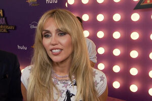 "Hannah Montana" está de volta: Miley Cyrus regressa à Disney com especial do 20.º aniversário da série