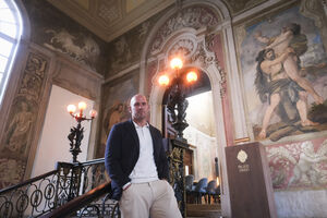 Duarte Cardoso Pinto dirige esta parte do palácio de família. O restaurante celebra os 10 anos com um ciclo de visitas guiadas até 20 dezembro