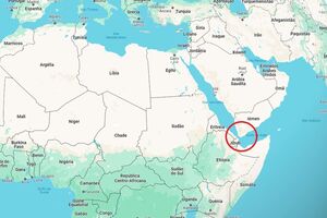 Irão ameaça 'colocar' o estreito de Bab el-Mandeb na guerra