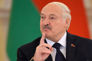 Lukashenko negocia libertação de presos políticos na Bielorrússia