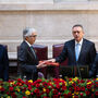 O momento em António José Seguro toma posse como novo Presidente da República