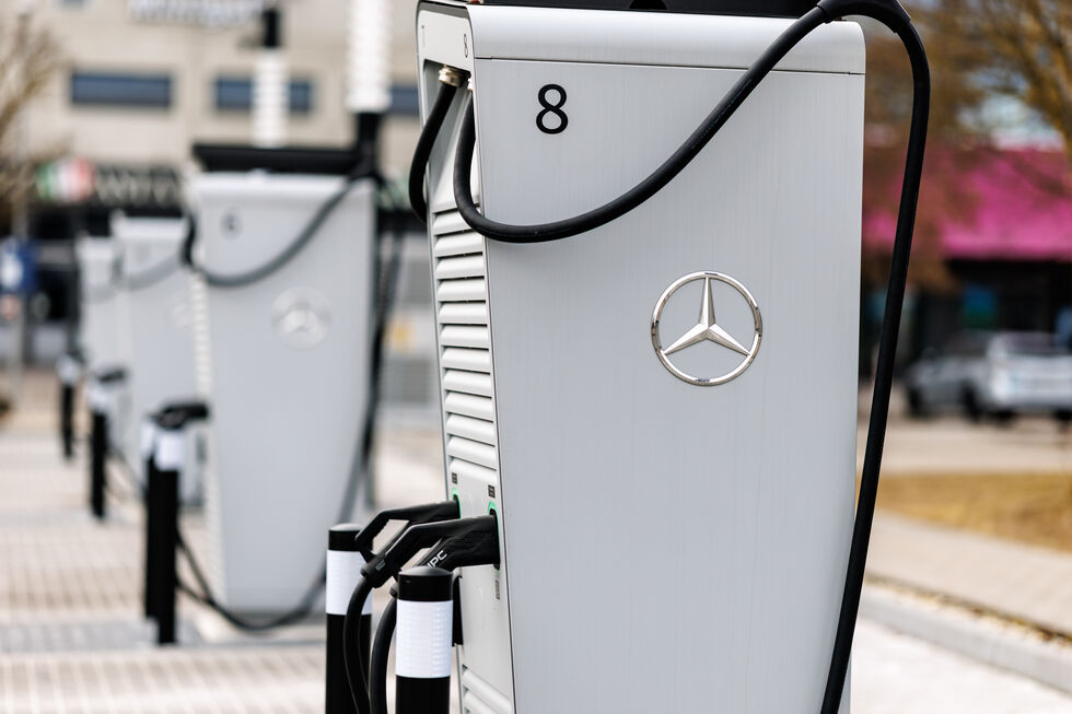 Governo apoia compra de carros elétricos