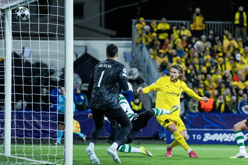 Liga dos Campeões: Sporting perde 3-0 contra Bodo/Glimt na Noruega. Rui Silva tenta defender