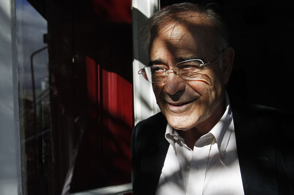 O escritor e jornalista Mário Zambujal faleceu aos 90 anos