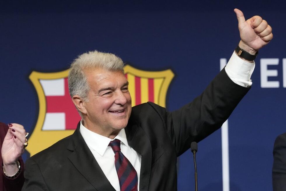 Joan Laporta reeleito presidente do Barcelona 