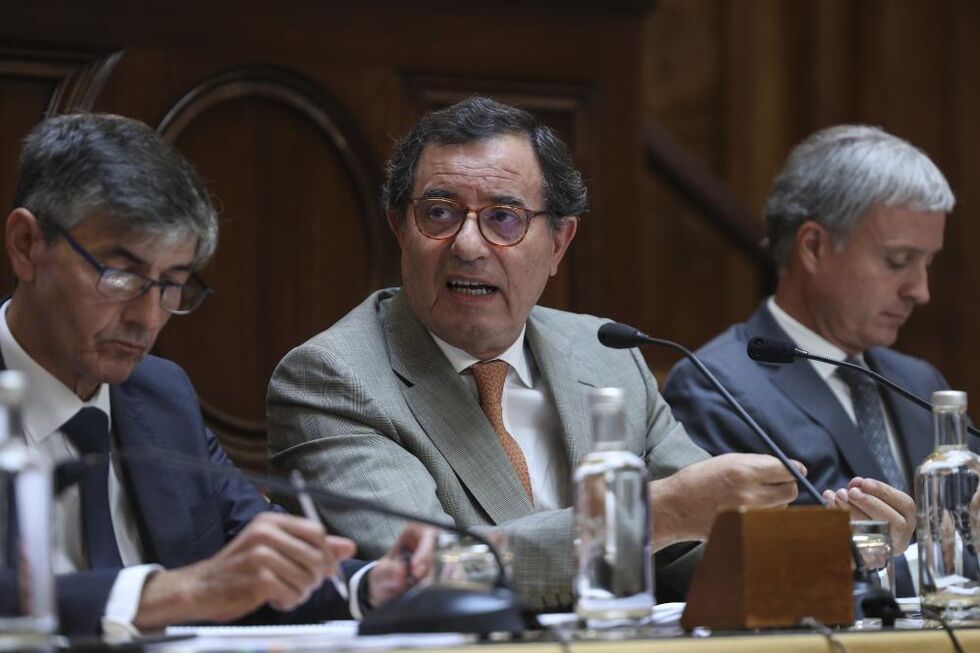 Ministro Manuel Castro Almeida anuncia ajuste ao PRR e PT2030 no Parlamento