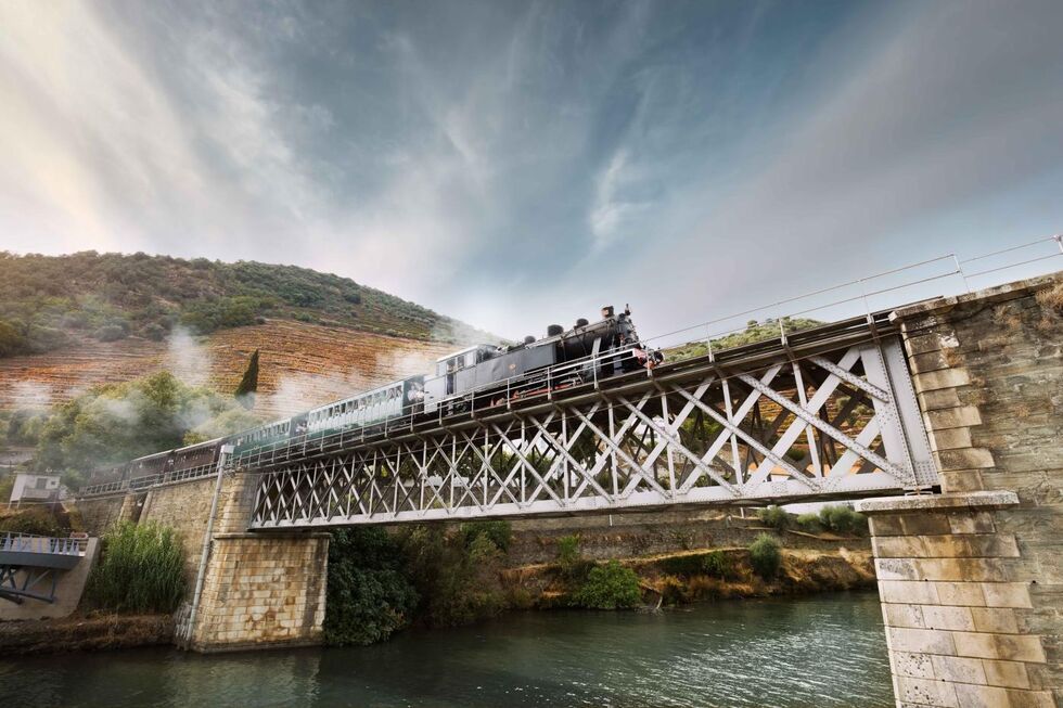 Comboio literário esgota para viagem de Lisboa a Évora, num fim de semana dedicado à literatura.
