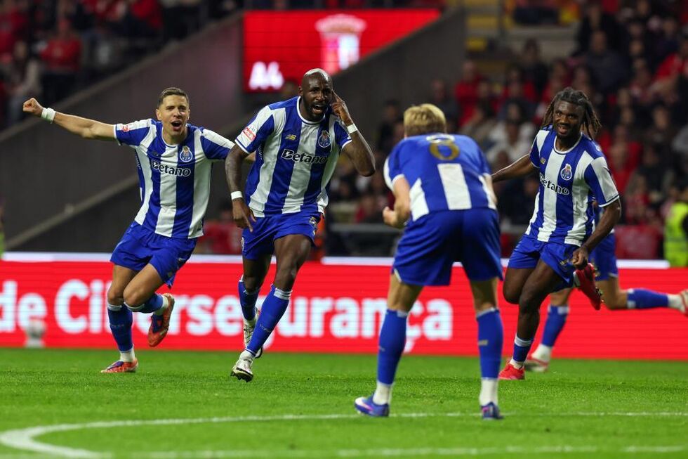 Fofana celebra golo do FC Porto contra o Sporting de Braga