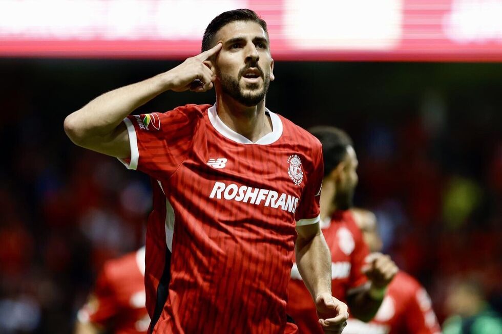 Renato Paiva recorda transferência de Paulinho do Sporting para Toluca, no México