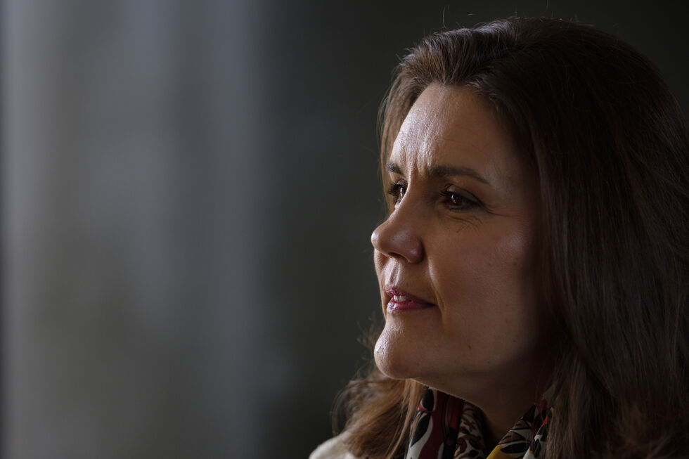 Assunção Cristas defende licença de parentalidade igual para pais e mães