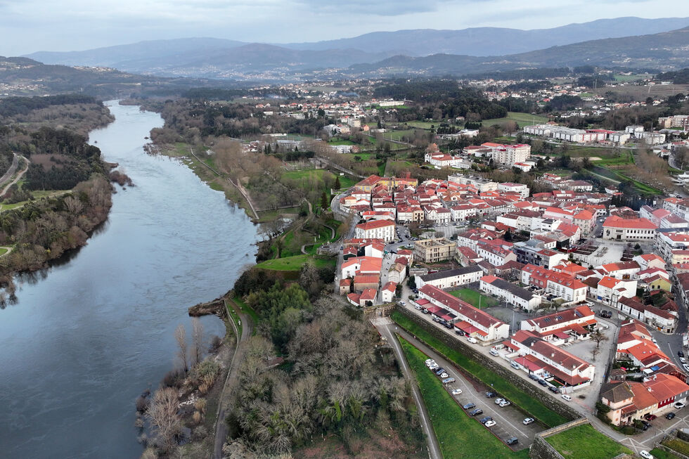 Monção, cidade de Alvarinho e património histórico
