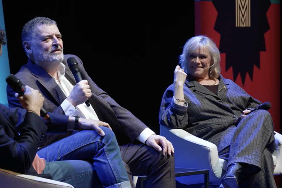 Steven Moffat e Sue Vertue anunciaram o novo projeto durante uma Masterclass no festival Series Mania