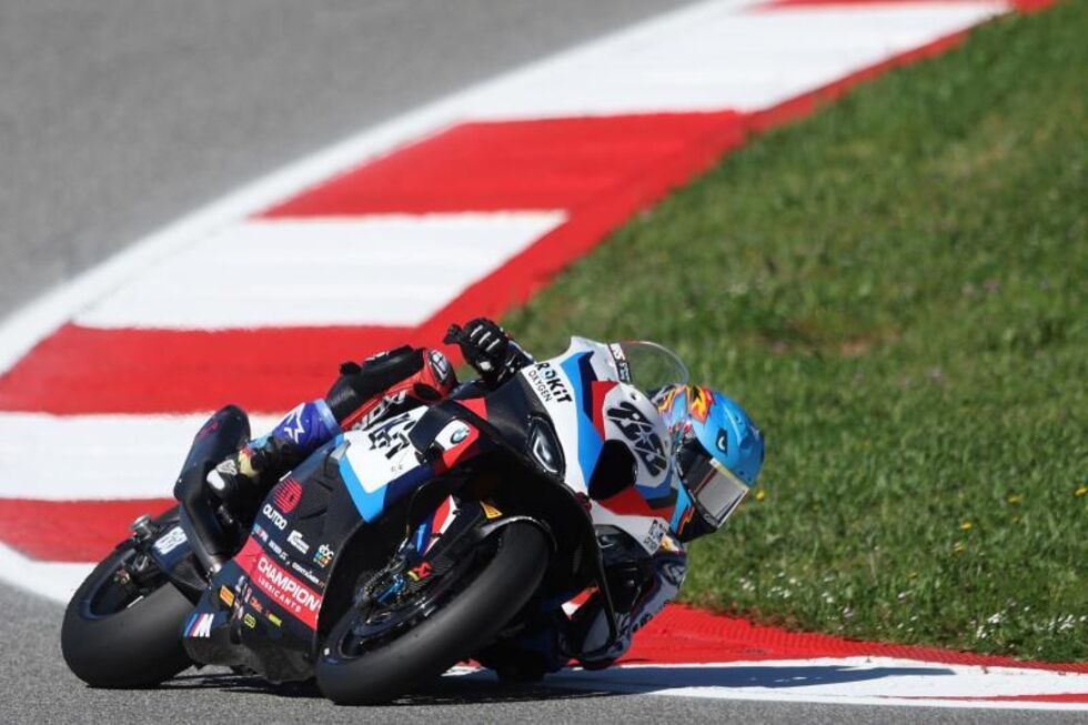 Miguel Oliveira em ação no Algarve