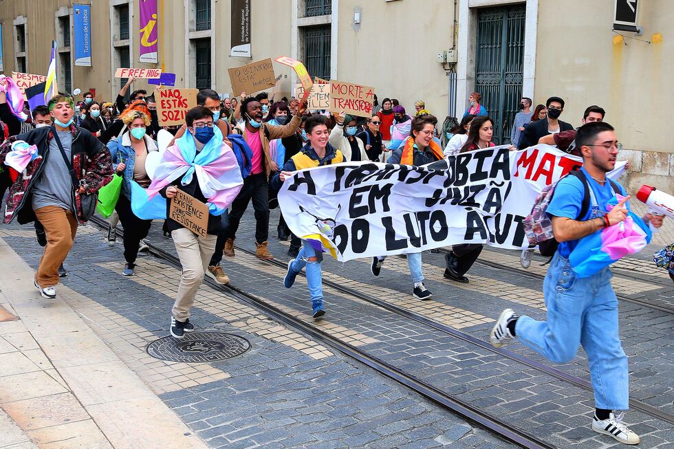 Manifestação para relembrar as pessoas trans que morreram durante o ano e protestar contra a transfobia
