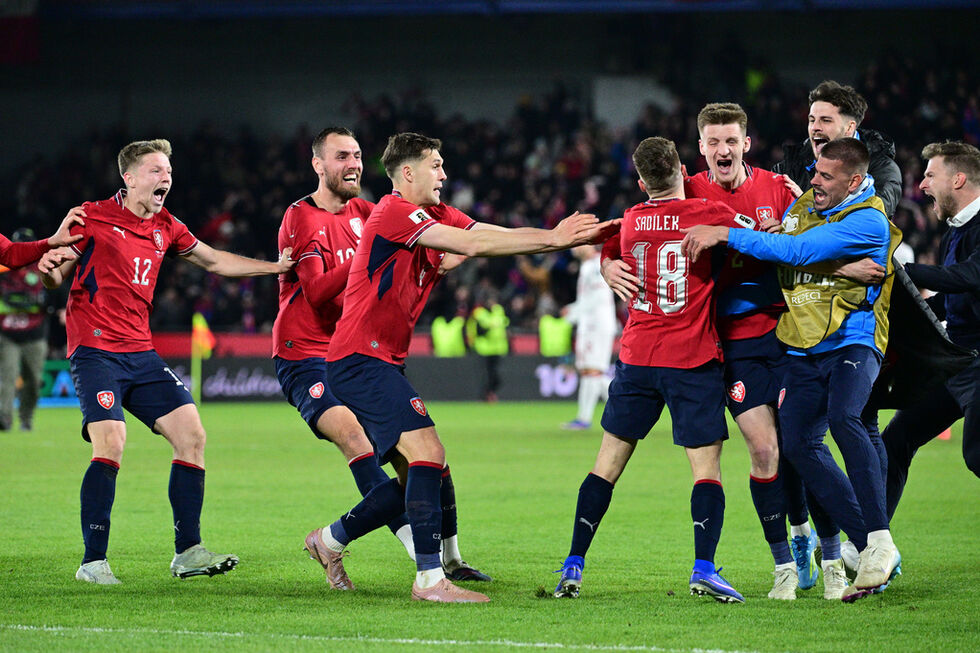 Equipa da República Checa celebra apuramento para o Mundial 2026