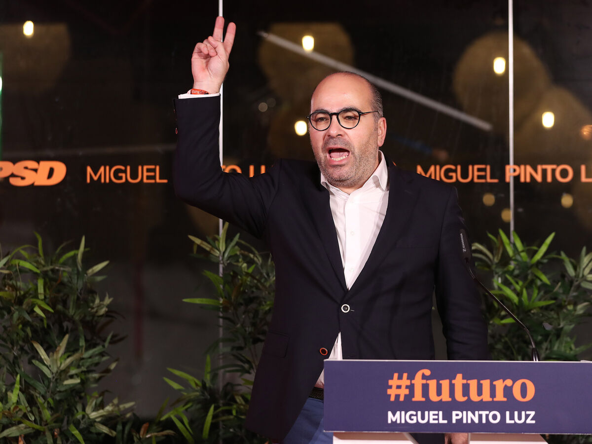 Caso dos almoços: Miguel Pinto Luz “escapou” à justiça