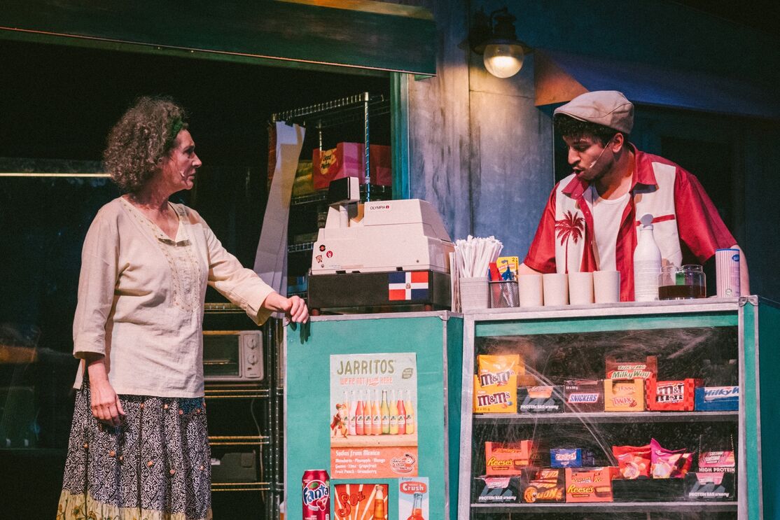 Luísa Cruz (esq.ª) é um dos nomes mais sonantes do elenco da versão portuguesa deste musical