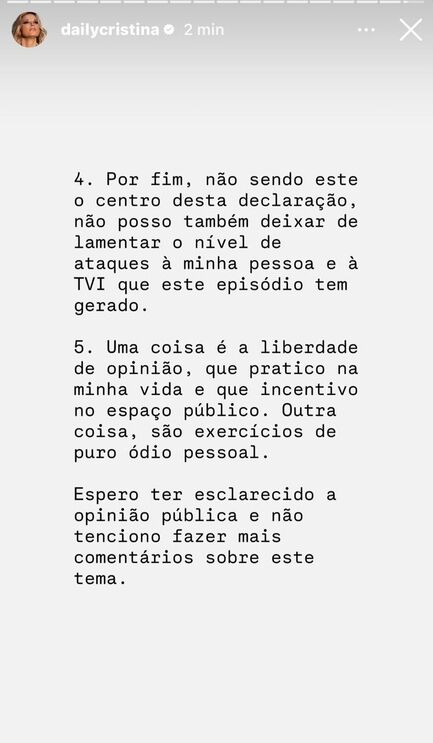 Cristina Ferreira lamenta ataques à sua pessoa e à TVI, após polémica recente.
