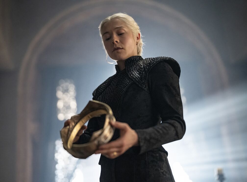 A atriz Emma D'Arcy volta a interpretar a personagem Rhaenyra Targaryen nesta nova temporada