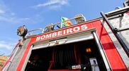 <![CDATA[ Incêndios: Mais de 100 operacionais combatem incêndio em Vila Nova de Gaia ]]>
