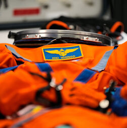 Lançamento da missão lunar Artemis II previsto para as 23h30