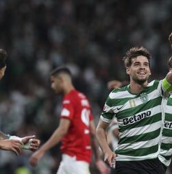I Liga: Sporting vence após reviravolta e fica provisoriamente a quatro pontos do líder