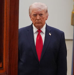 Trump ameaça Irão: 'Conseguimos destruir um país numa noite. E essa noite pode ser amanhã'