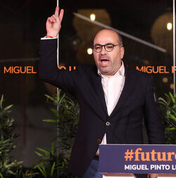 Caso dos almoços: Miguel Pinto Luz “escapou” à justiça