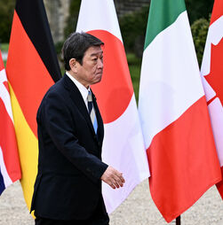 Irão: Japão pede a Teerão para garantir segurança da navegação no Estreito de Ormuz