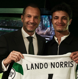 Norris em Alvalade: campeão do mundo de F1 assistiu ao Sporting-Arsenal e recebeu um presente de Varandas