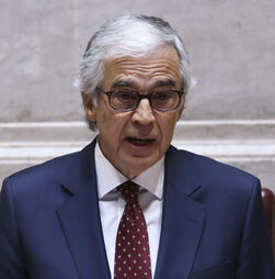 Aguiar-Branco também trava alteração da IL ao diploma do Governo sobre ISP