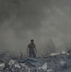 Líbano ficou de fora do cessar-fogo. Os ataques israelitas contra Beirute em imagens