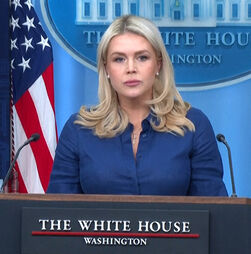 Porta-voz da Casa Branca afirma que Trump deixou a possibilidade de os EUA abandonarem a NATO