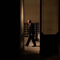 “La Grazia”. Sorrentino reencontra a forma num drama político sobre ética e poder