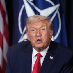 Trump ameaçou sair da NATO, mas americanos gostam da aliança