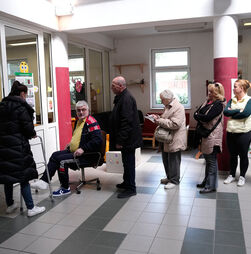 Hungria: Observadores internacionais registam forte afluência às urnas