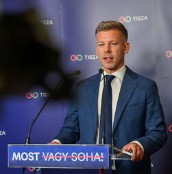 “Libertámos a Hungria”, proclamou Péter Magyar após vencer Orbán