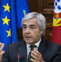 Ministro da Defesa adianta que Portugal conta com efetivo de 24.517 militares 