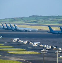 Irão: Amnistia Internacional pede ao Governo que recuse uso das Lajes pelos EUA