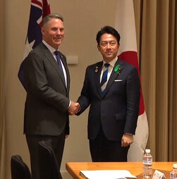 Austrália e Japão assinam acordo para entrega de novos navios de Guerra