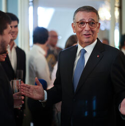 PR afirma em Madrid que Portugal precisa de 'umas melhorias' para ser 'país extraordinário para se trabalhar'