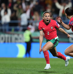 Portugal sobe ao 21.º lugar do ranking feminino da FIFA